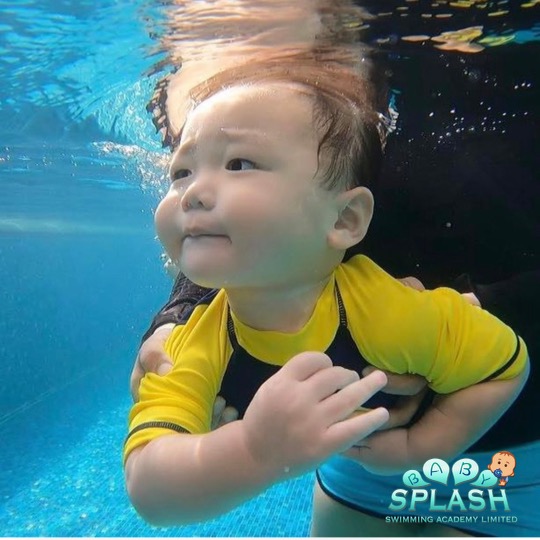 Splash into Swimming: Fun Lessons for Kids